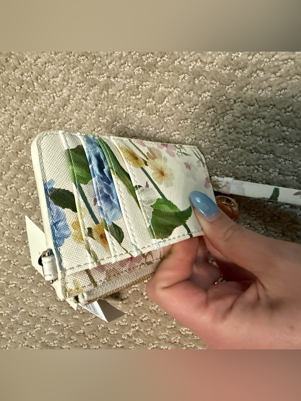 New! Ted Baker Pastel Floral Zip Card Holder Wallet - Picture 7 of 7